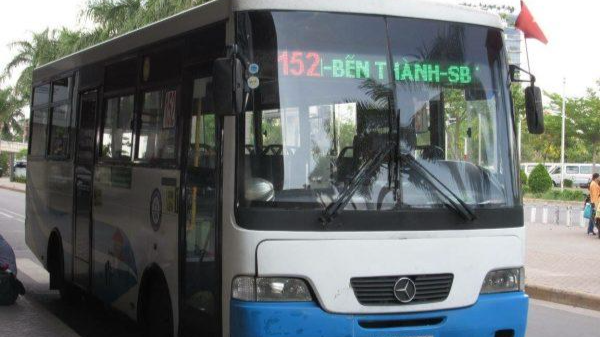 Hai tuyến xe buýt được đón khách ở ga quốc nội Tân Sơn Nhất
