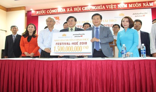 Vietnam Airlines và Jetstar Pacific Airlines nhà vận chuyển chính cho Festival Huế 2018 với mức tài trợ 1,5 tỷ đồng