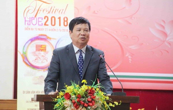 Trước khi nghỉ hưu theo chế độ, ông Nguyễn Dung giữ chức vụ Phó Chủ tịch UBND tỉnh TT- Huế