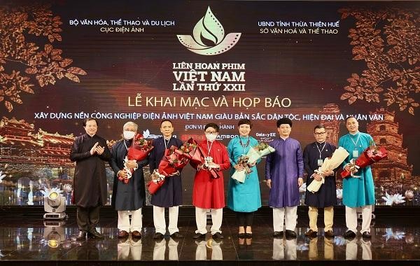 Liên hoan phim Việt Nam lần thứ 22 sẽ diễn ra trong 3 ngày từ 18- 20/11 /2021 tại thành phố Huế.