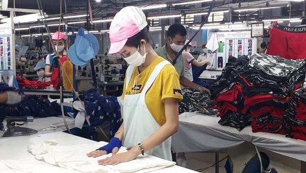 Trước ảnh hưởng của dịch COVID-19, tỉnh Thừa Thiên Huế nghiên cứu nhiều chính sách hỗ trợ doanh nghiệp phục hồi và đổi mới hoạt động sản xuất.