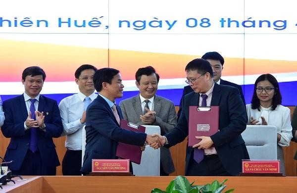UBND tỉnh Thừa Thiên Huế và Viện Hàn lâm Khoa học và Công nghệ Việt Nam ký kết chương trình phối hợp hoạt động trong giai đoạn mới