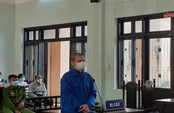 Với hành vi lừa đảo chiếm đoạt tài sản, bị cáo Hồ Hữu Đồng lĩnh án 9 năm 6 tháng tù.