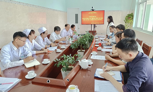 Đoàn công tác đưa ra các khuyến nghị cho hoạt động cải tiến chất lượng và nâng cao năng lực về thực hành công tác kiểm soát nhiễm khuẩn tại các bệnh viện tỉnh Lâm Đồng.