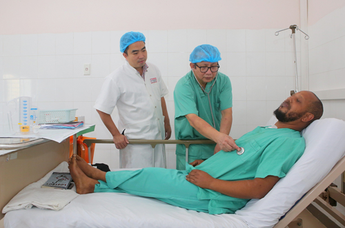 Sau ca phẫu thuật, bệnh nhân Rafael Santana A đã ổn định và có thể sinh hoạt hàng ngày như bình thường.