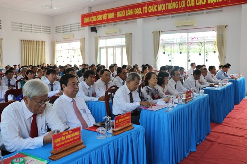 Các đại biểu tham dự Đại hội Đại biểu Đảng bộ xã Tân Thuận Tây (thành phố Cao Lãnh, tỉnh Đồng Tháp) lần thứ XIV, nhiệm kỳ 2020 – 2025.