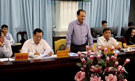 Thứ trưởng Nguyễn Nhât phát biểu tai buổi làm việc. Ảnh: Văn Khương