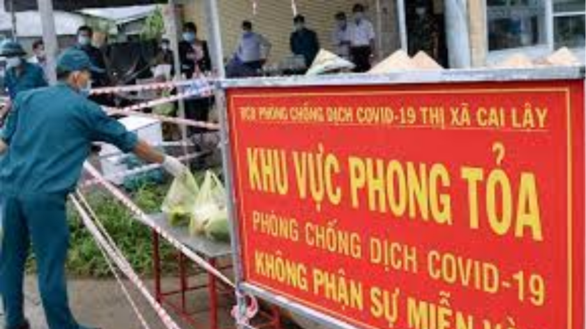 Lực lượng chức năng tỉnh Tiền Giang đang nỗ lực chống dịch lây lan.