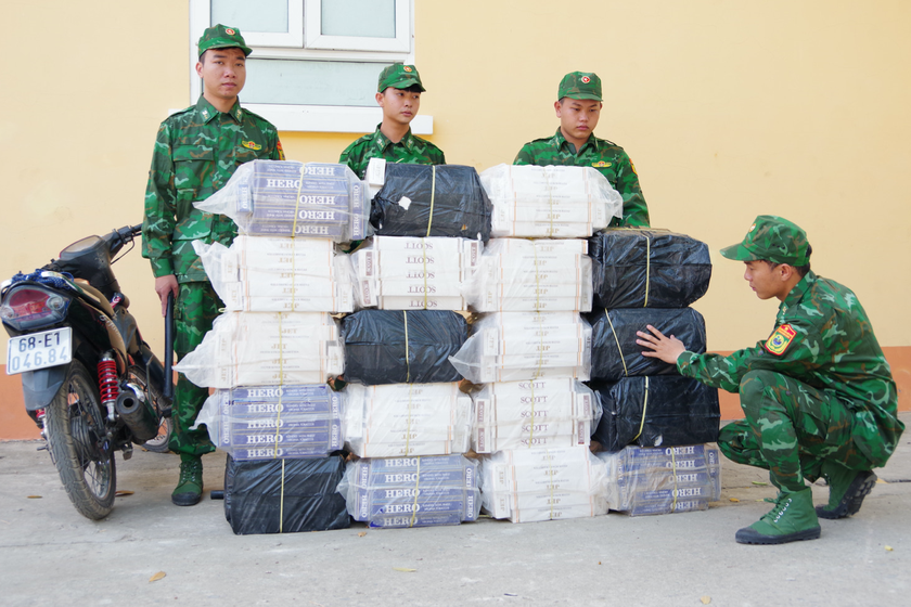 Thu giữ gần 5.000 gói thuốc lá ngoại nhập lậu tại Đồng Tháp