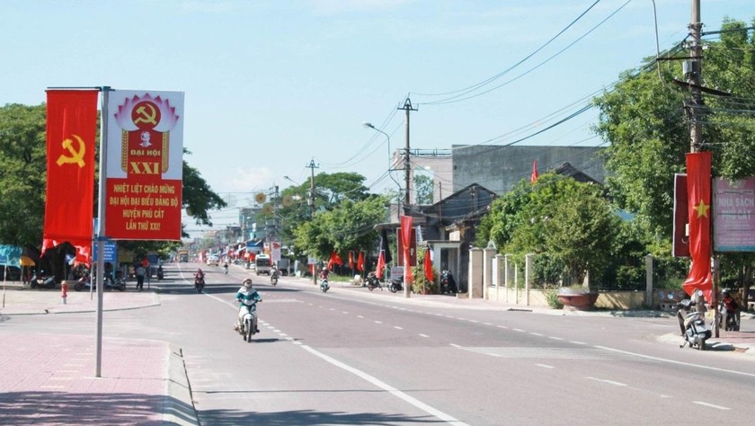 Thị trấn Ngô Mây là trung tâm phát triển kinh tế của huyện Phù Cát.