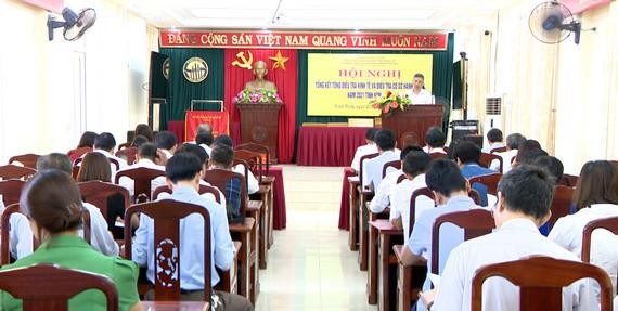 Quang cảnh tại hội nghị tổng kết Tổng điều tra kinh tế và Điều tra cơ sở hành chính năm 2021 tỉnh Ninh Bình.