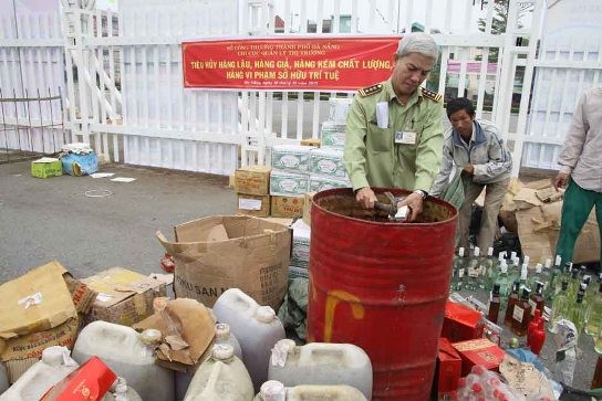 Đà Nẵng tiêu hủy hơn 5.000 sản phẩm hàng lậu, hàng giả 