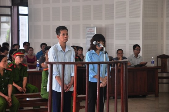 Đà Nẵng: Lừachiếm đoạt 43 tỷ đồng, 2 vợ chồng lĩnh án tù