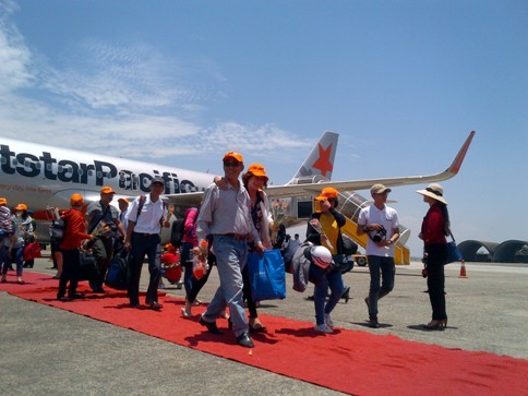 180 hành khách của Hãng hàng không Jetstar Pacific từ sân bay Tân Sơn Nhất đã hạ cánh xuống sân bay Chu Lai, Quảng Nam