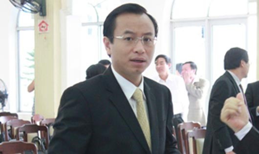 Sau khi giữ chức Bí thư Thành ủy Đà Nẵng, ông Nguyễn Xuân Anh đã công khai email và số điện thoại để tiếp nhận phản ánh từ người dân.