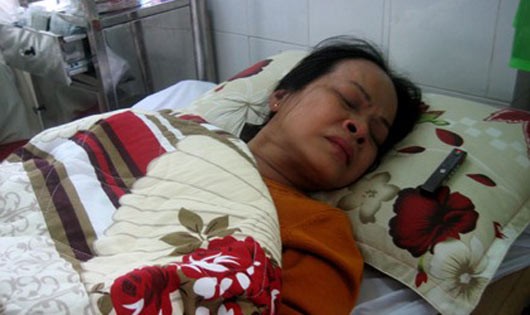Bà Lan đang nằm điều trị tại Bệnh viện Đa khoa khu vực Quảng Nam.