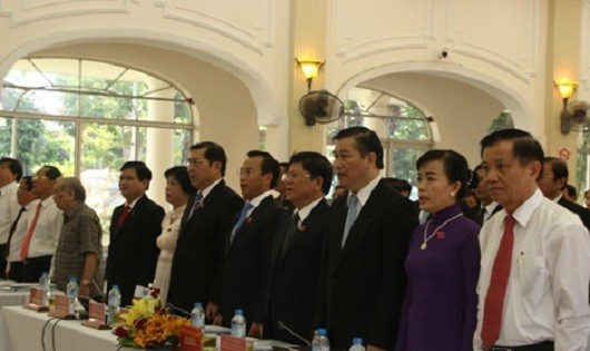 Các đại biểu tham dự Kỳ họp thứ 2, khóa IX, HĐND TP. Đà Nẵng ngày 9/8.
