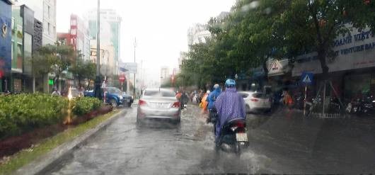 Đà Nẵng có mưa to từ tối ngày 11/9.