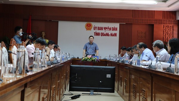 Chủ tịch tỉnh Quảng Nam Lê Trí Thanh vừa ký quyết định thanh tra đột xuất việc mua sắm thiết bị y tế phục vụ công tác chống dịch Covid-19
