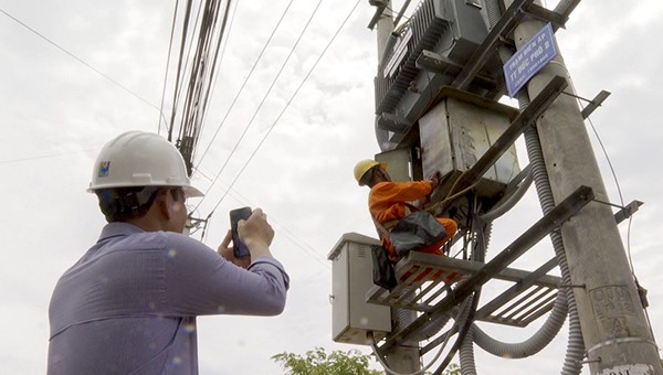 Công tác an toàn trên lưới điện luôn được tạo lập như 1 thói quen