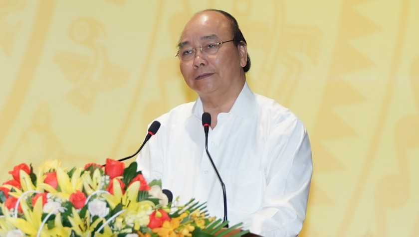 Thủ tướng Nguyễn Xuân Phúc chỉ đạo tại Hội nghị.