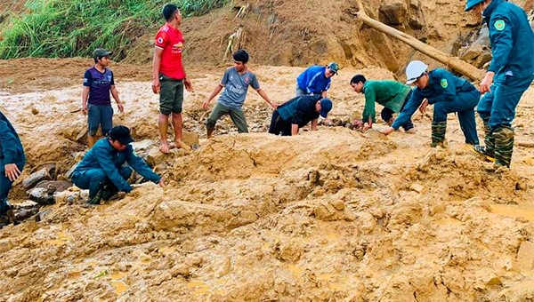 Vụ sạt lở núi ở Phước Sơn đến nay đã tìm thấy 7 thi thể