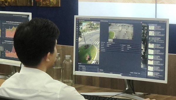 Người dân phản ánh hiện trường qua hệ thống “Quảng Nam trực tuyến”.