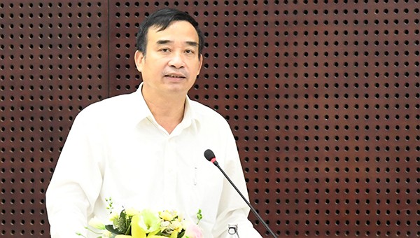 Ông Lê Trung Chinh, Chủ tịch UBND TP được giới thiệu ứng cử đại biểu HĐND TP.