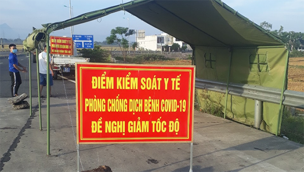 Các chốt kiểm soát phòng chống dịch tại Quảng Nam.