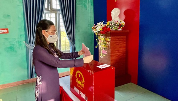 Quảng Ngãi đã bầu đủ 53 đại biểu HĐND tỉnh khóa XIII, nhiệm kỳ 2021-2026.