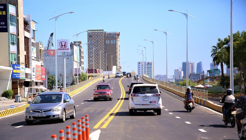 Đà Nẵng thông xe cầu vượt hơn 700 tỷ đồng.