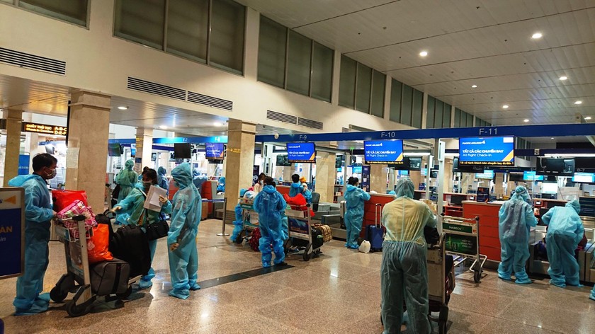 Quảng Nam tiếp tục đón 380 người dân từ TP HCM về quê trên 2 chuyến bay