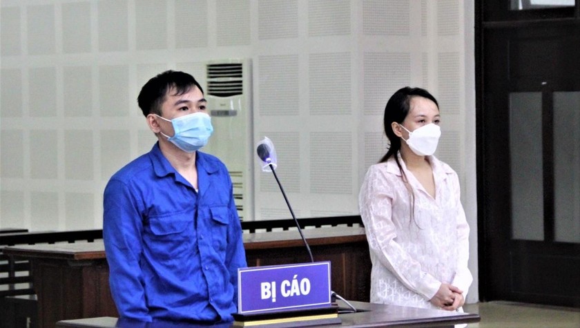 2 bị cáo Phong và Vi tại phiên tòa chiều ngày 29/11.