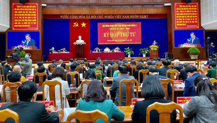 Quảng cảnh Kỳ họp thường niên cuối năm của HĐND tỉnh Quảng Nam khoá X