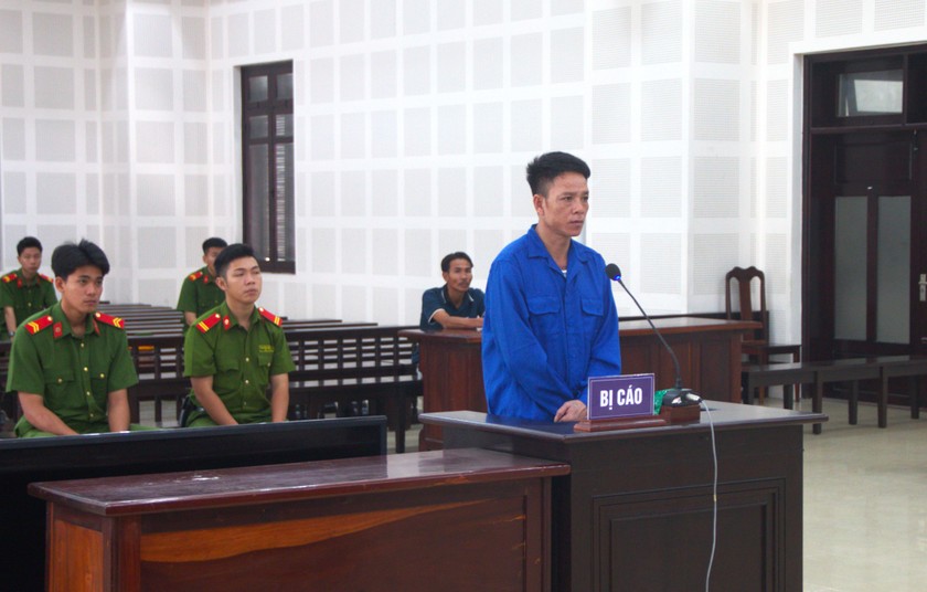 Bị cáo Trần Văn Hết tại phiên tòa.