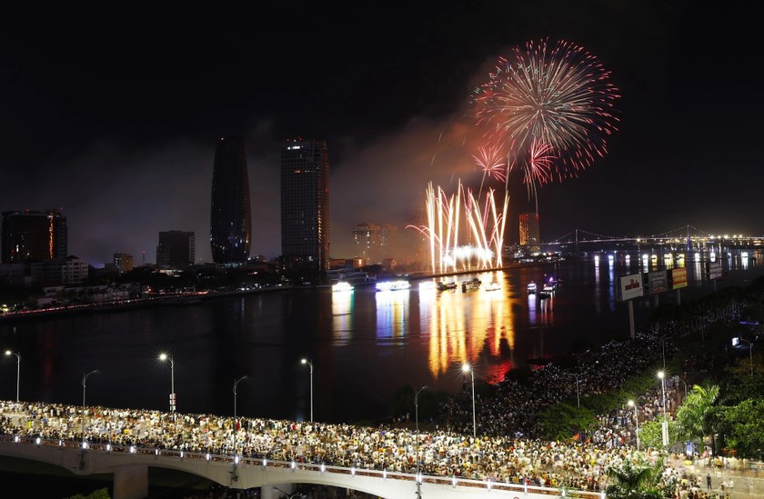 Hàng loạt sự kiện, lễ hội liên tục được tổ chức tại Đà Nẵng đã thu hút đông đảo du khách trong nước và quốc tế đến tham quan, trải nghiệm.
