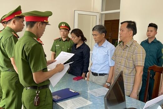 3 nguyên Trưởng phòng GD&ĐT huyện của Quảng Nam bị khởi tố.