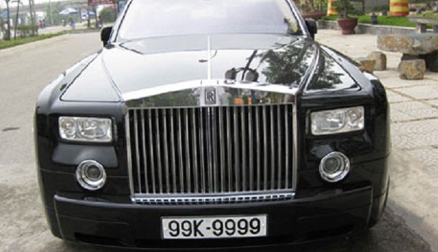 Siêu xe Rolls Royce Phantom của Minh "sâm" mang biển số cực đẹp