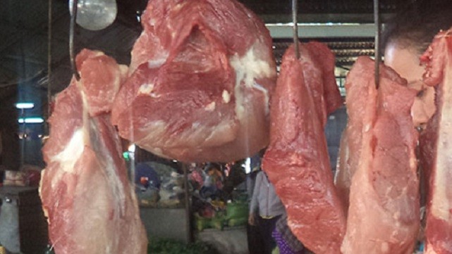 Người tiêu dùng rất khó phân biệt thịt heo có tồn dư kháng sinh hay không