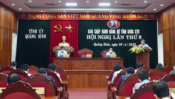 Toàn cảnh Hội nghị lần thứ 8, Ban Chấp hành Đảng bộ tỉnh Quảng Bình.