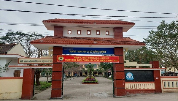 Trường THCS Quảng Phương.