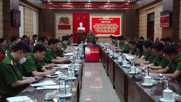 Công an tỉnh Quảng Bình phấn đấu hoàn thành cấp CCCD cho 100% công dân đủ điều kiện trước ngày 30/6.
