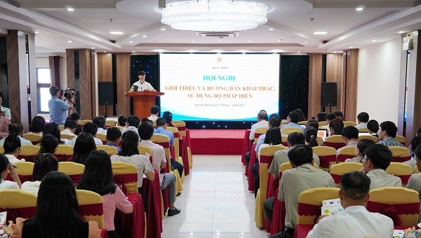 Toàn cảnh hội nghị hướng dẫn khai thác sử dụng Bộ pháp điển tại Quảng Bình.