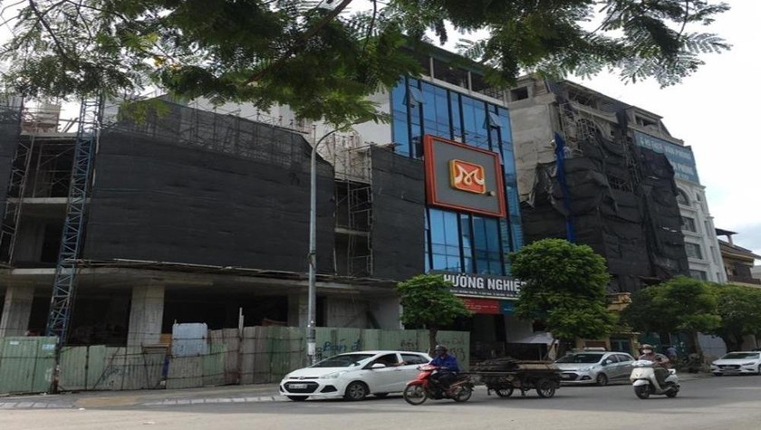 Hà Nội: Nhiều dấu hiệu sai phạm xây dựng phá vỡ quy hoạch tại phường Dịch Vọng