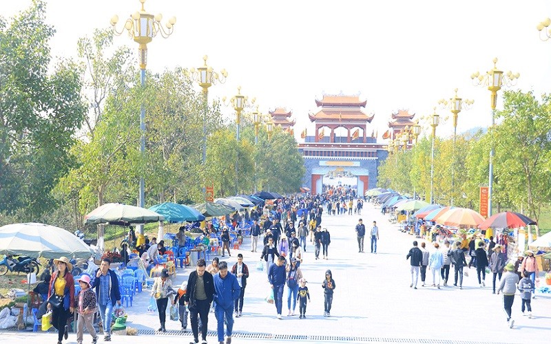 Khu danh thắng Tây Thiên là một trong những điểm đến thu hút khách du lịch của tỉnh Vĩnh Phúc. 