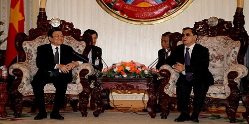 Chủ tịch nước Trương Tấn Sang hội kiến với Thủ tướng Lào Thongsing Thammavong