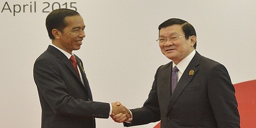 Chủ tịch nước Trương Tấn Sang và Tổng thống Indonesia Widodo  tại Hội nghị.