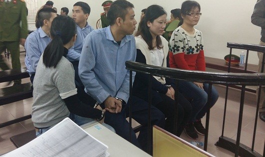 15 tháng tù cho đối tượng Trung Quốc lừa đảo tài sản