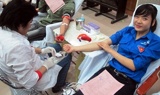 Cần chính sách thỏa đáng động viên người hiến máu