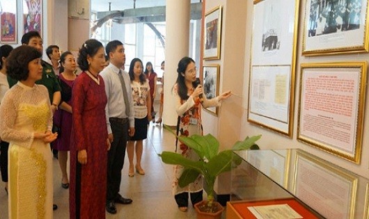 Triển lãm về Chủ tịch Hồ Chí Minh  với các kỳ bầu cử